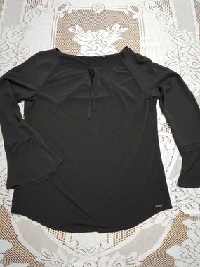 Tahari Black Long Sleeve Blouse with Tie Neck